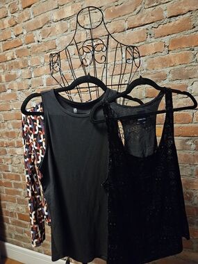 Bundle Of 3 Small  Easy Care Tops; 2 Tank Tops &  One Body Suit